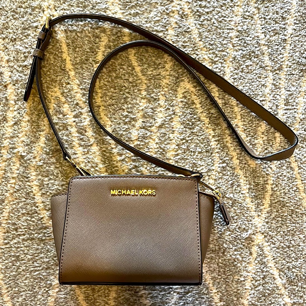 Michael Kors Crossbody